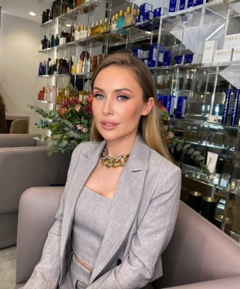 Анна